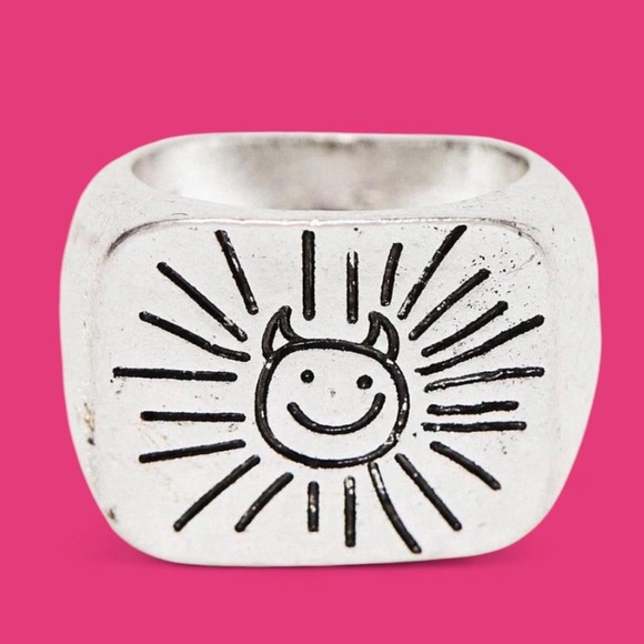 ASOS ring - Picture 2 of 3